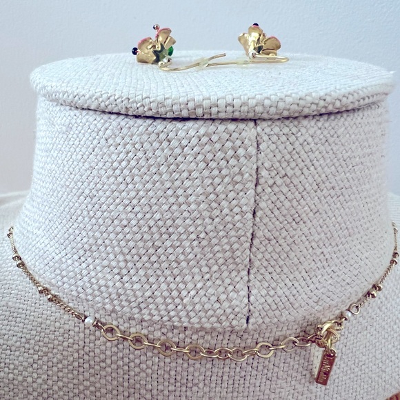 Les Nereides Paris floral necklace and earring set - Picture 5 of 5